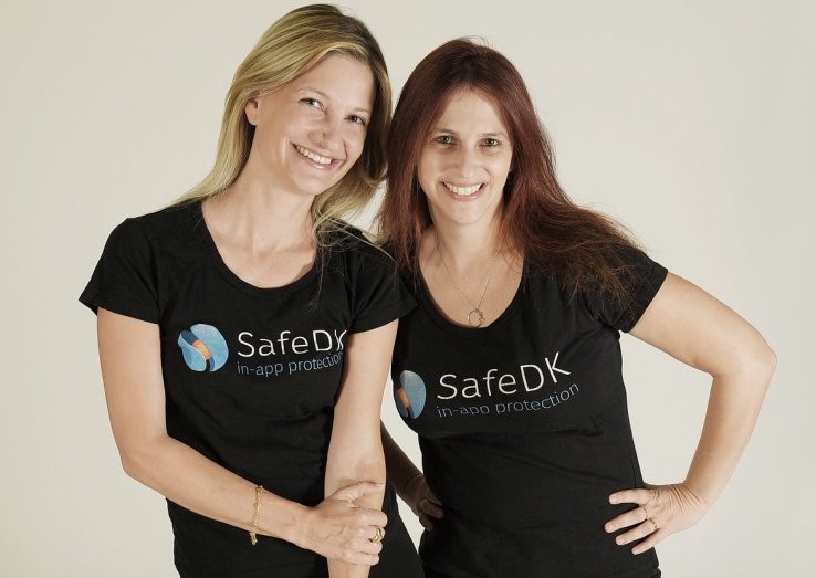 SafeDK Co-Founders (L-R) Ronnie Sternberg and Orly Shoavi